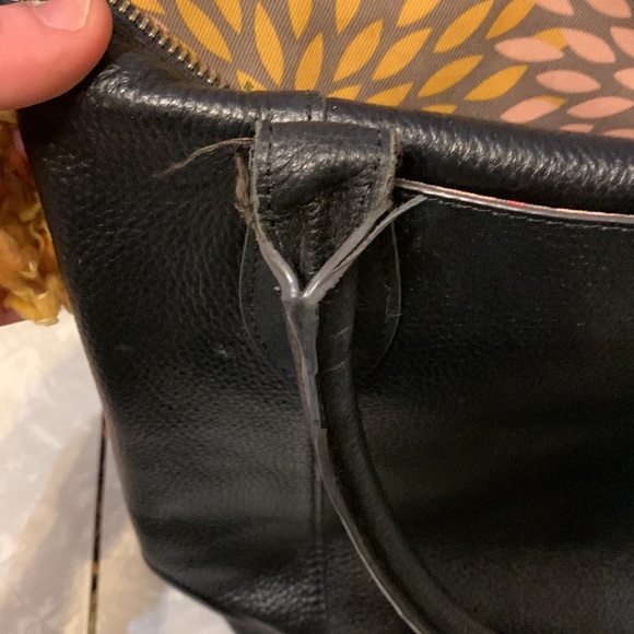 LODIS BLACK LEATHER TOTE😍 - Picture 8 of 9